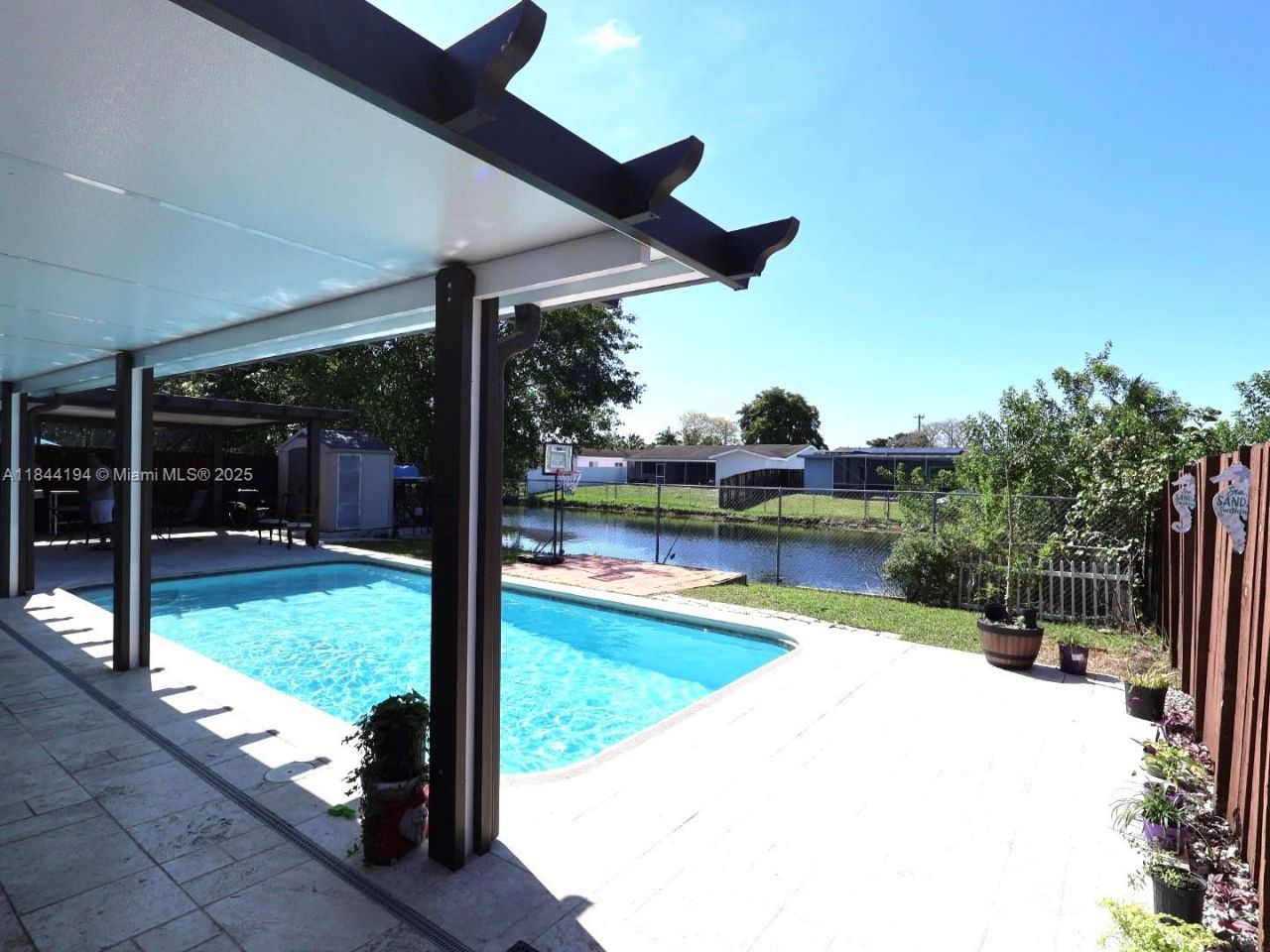 9170 NW 24th Pl, Sunrise, FL 33322 Photo