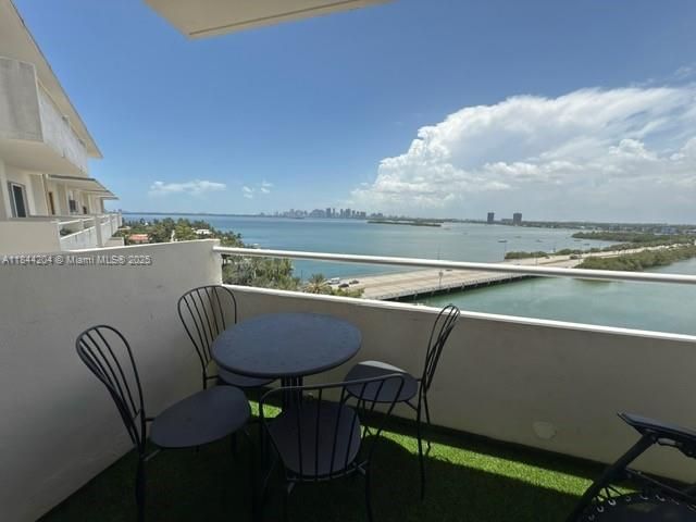 7904 West Dr, Unit 1008, North Bay Village, FL 33141 Photo