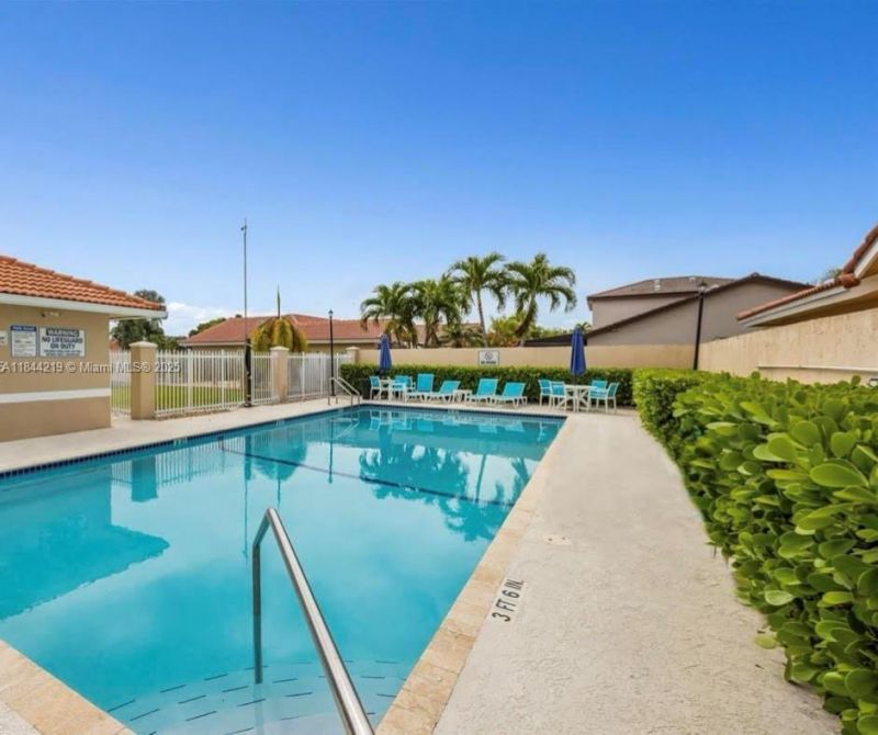 8453 NW 189 Street Rd, Hialeah, FL 33015 Photo