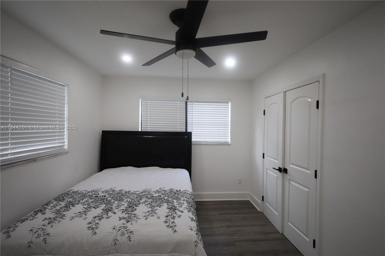 3955 SW 69th Ave, Miami, FL 33155 Photo