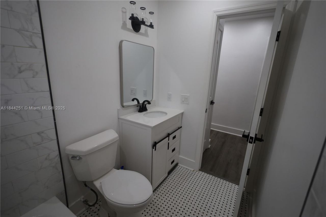 3955 SW 69th Ave, Miami, FL 33155 Photo