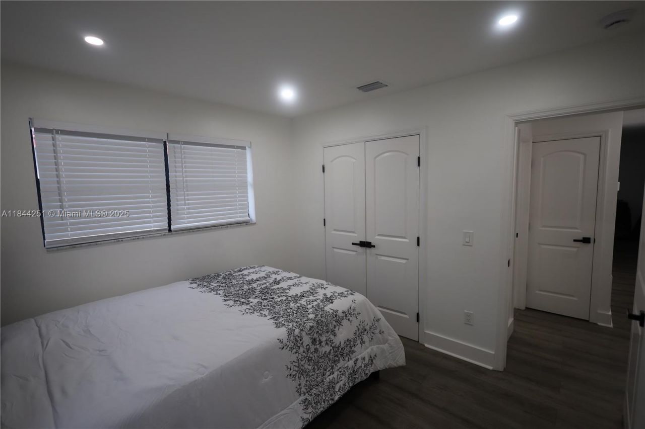 3955 SW 69th Ave, Miami, FL 33155 Photo