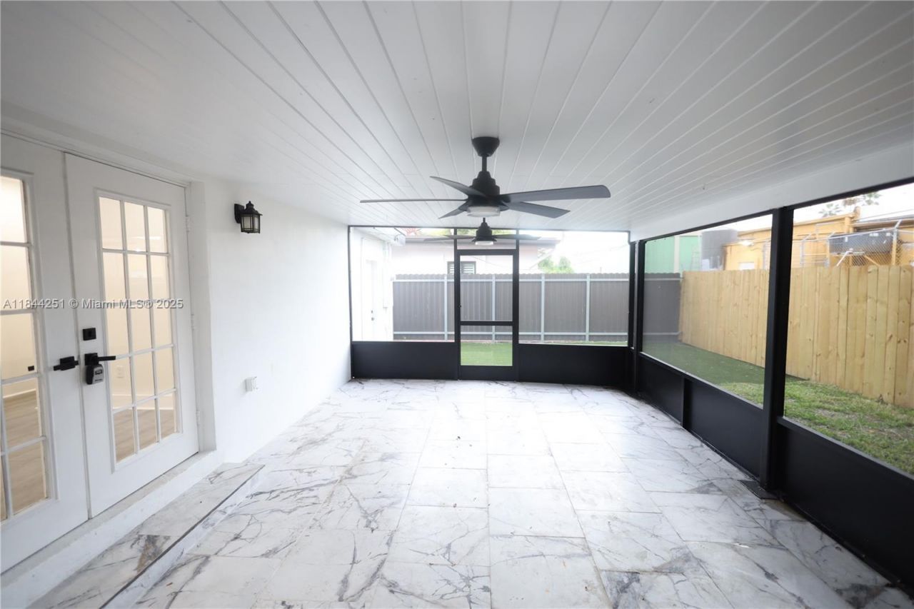 3955 SW 69th Ave, Miami, FL 33155 Photo