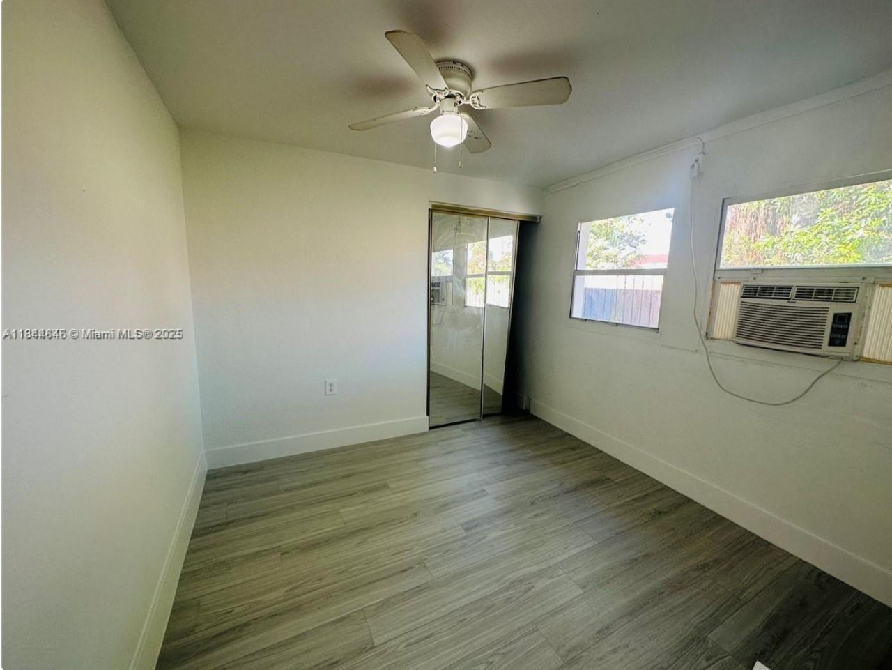 2215 NW 33rd St, Miami, FL 33142 Photo