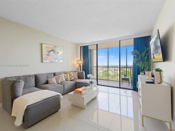 20335 W Country Club Dr, Unit 1402, Aventura, FL 33180