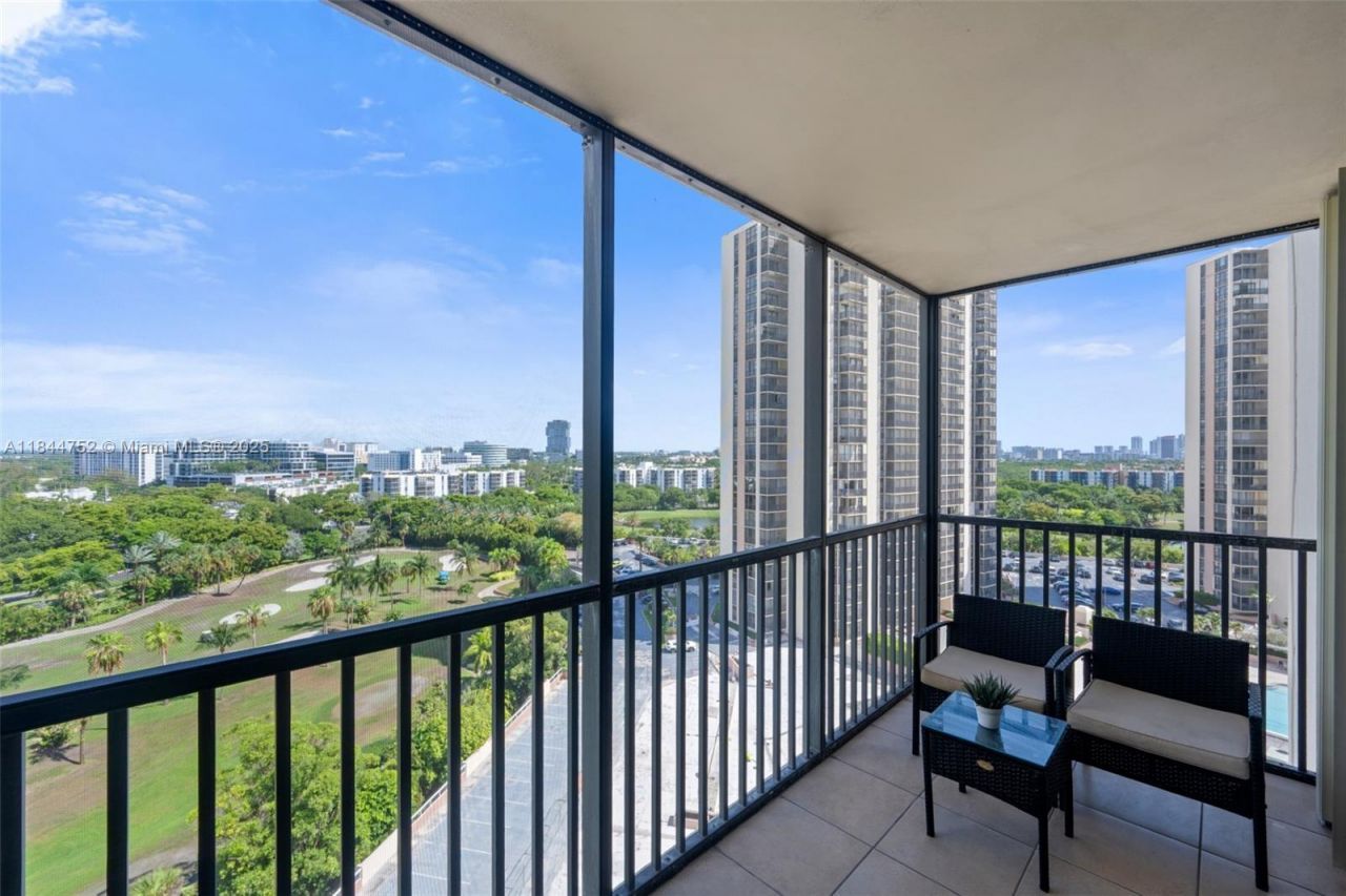 20335 W Country Club Dr, Unit 1402, Aventura, FL 33180 Photo