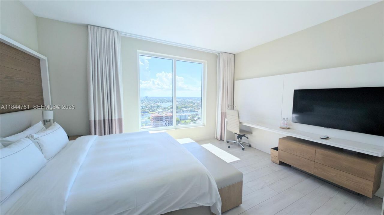 505 N Fort Lauderdale Beach Blvd, Unit 2501, Fort Lauderdale, FL 33304 Photo