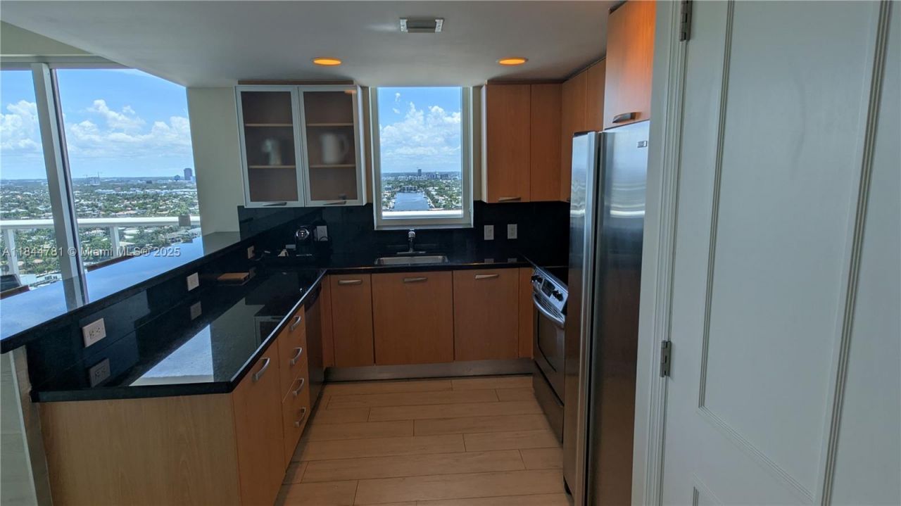 505 N Fort Lauderdale Beach Blvd, Unit 2501, Fort Lauderdale, FL 33304 Photo