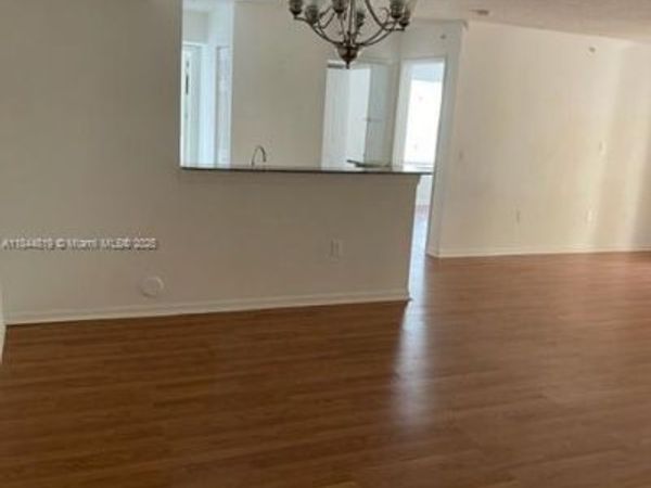 2494 Centergate Dr, Unit 102, Miramar, FL 33025