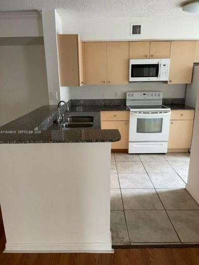 2494 Centergate Dr, Unit 102, Miramar, FL 33025 Photo