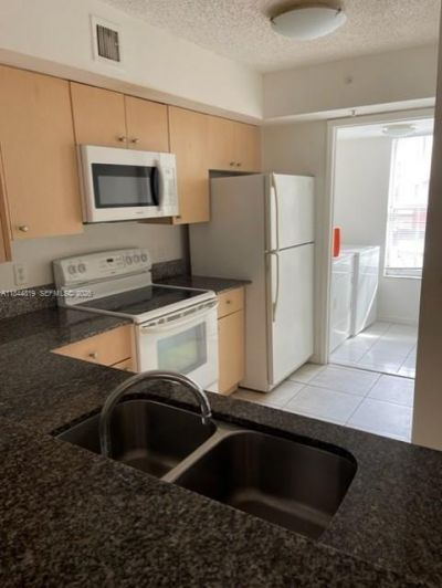 2494 Centergate Dr, Unit 102, Miramar, FL 33025 Photo