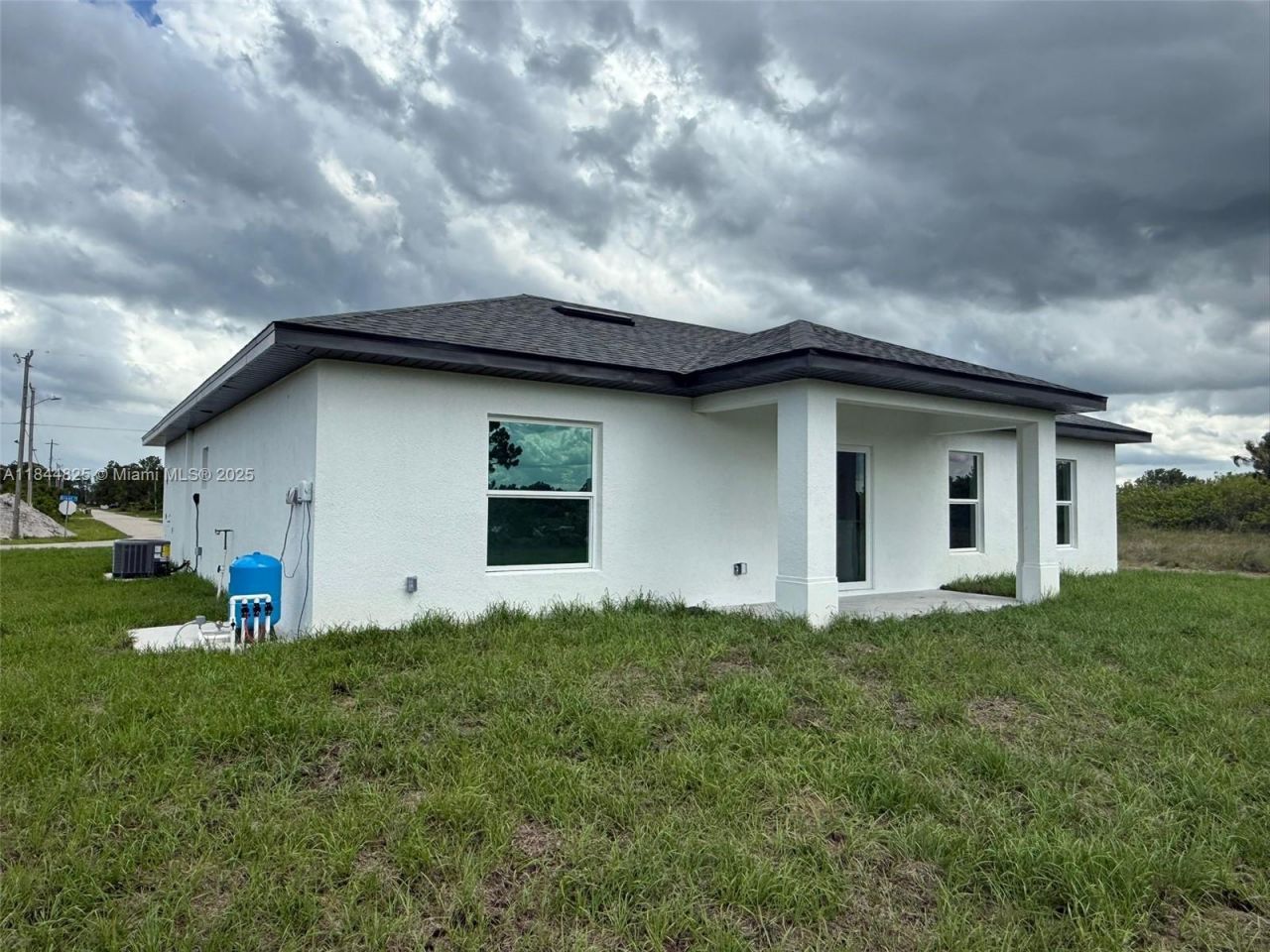 937 Grant Blvd, Lehigh Acres, FL 33974 Photo