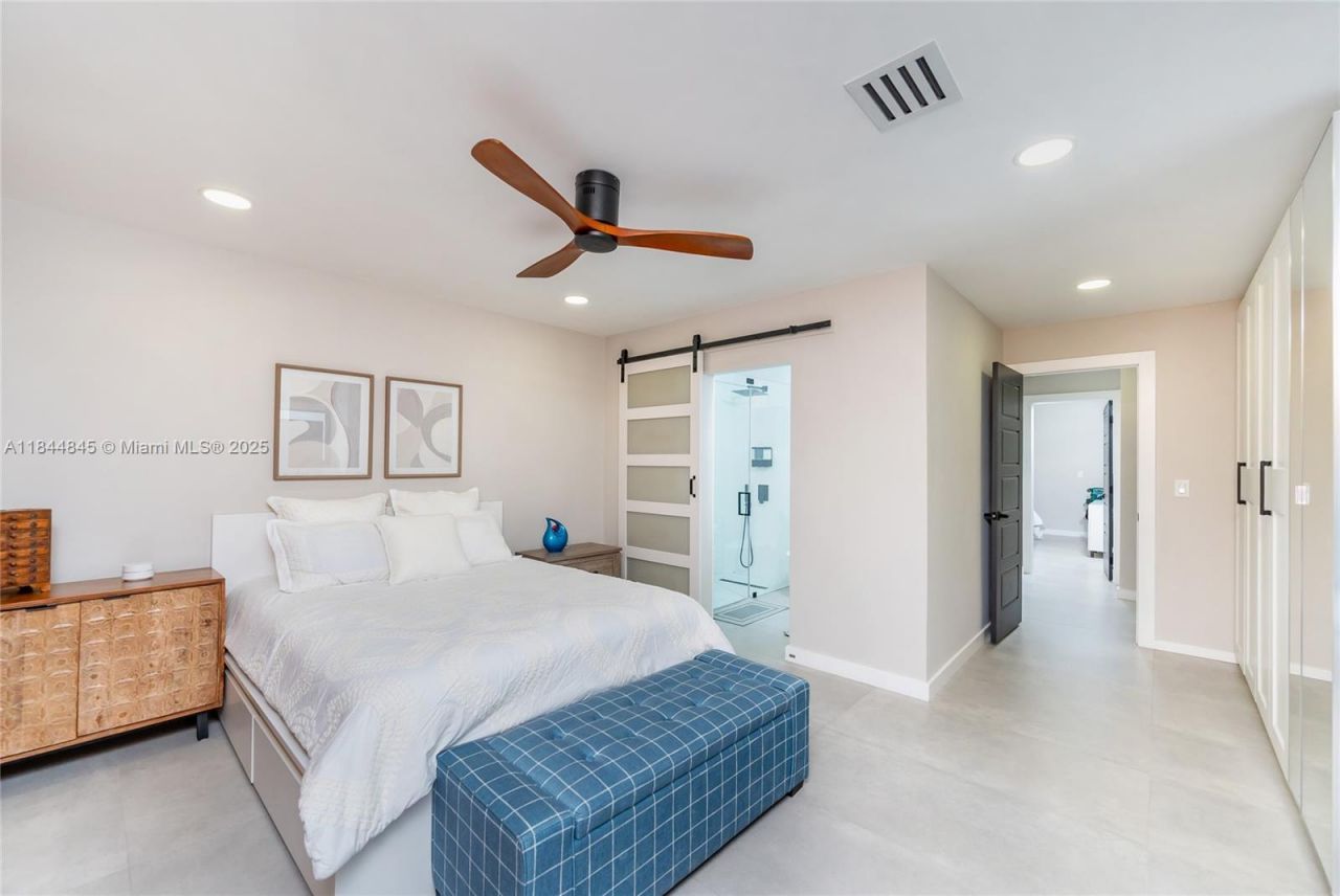 117 S Royal Poinciana Blvd, Miami Springs, FL 33166 Photo