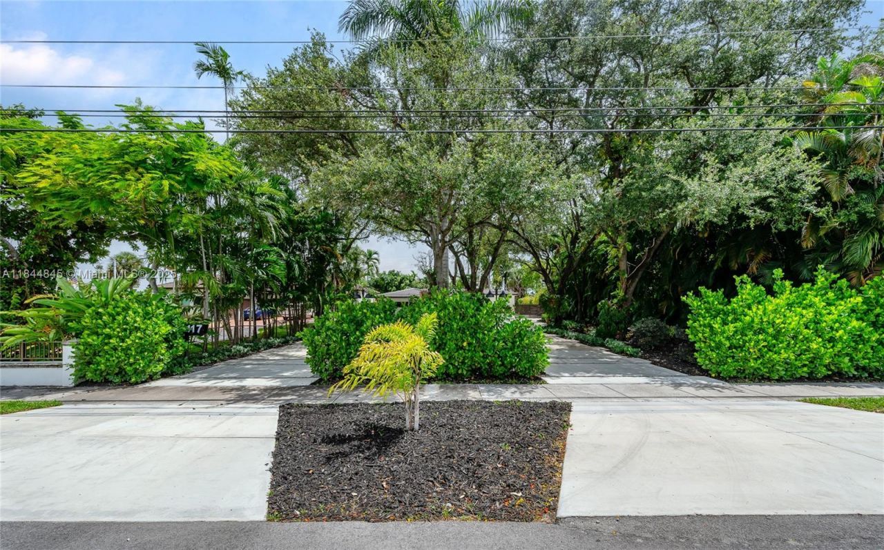 117 S Royal Poinciana Blvd, Miami Springs, FL 33166 Photo