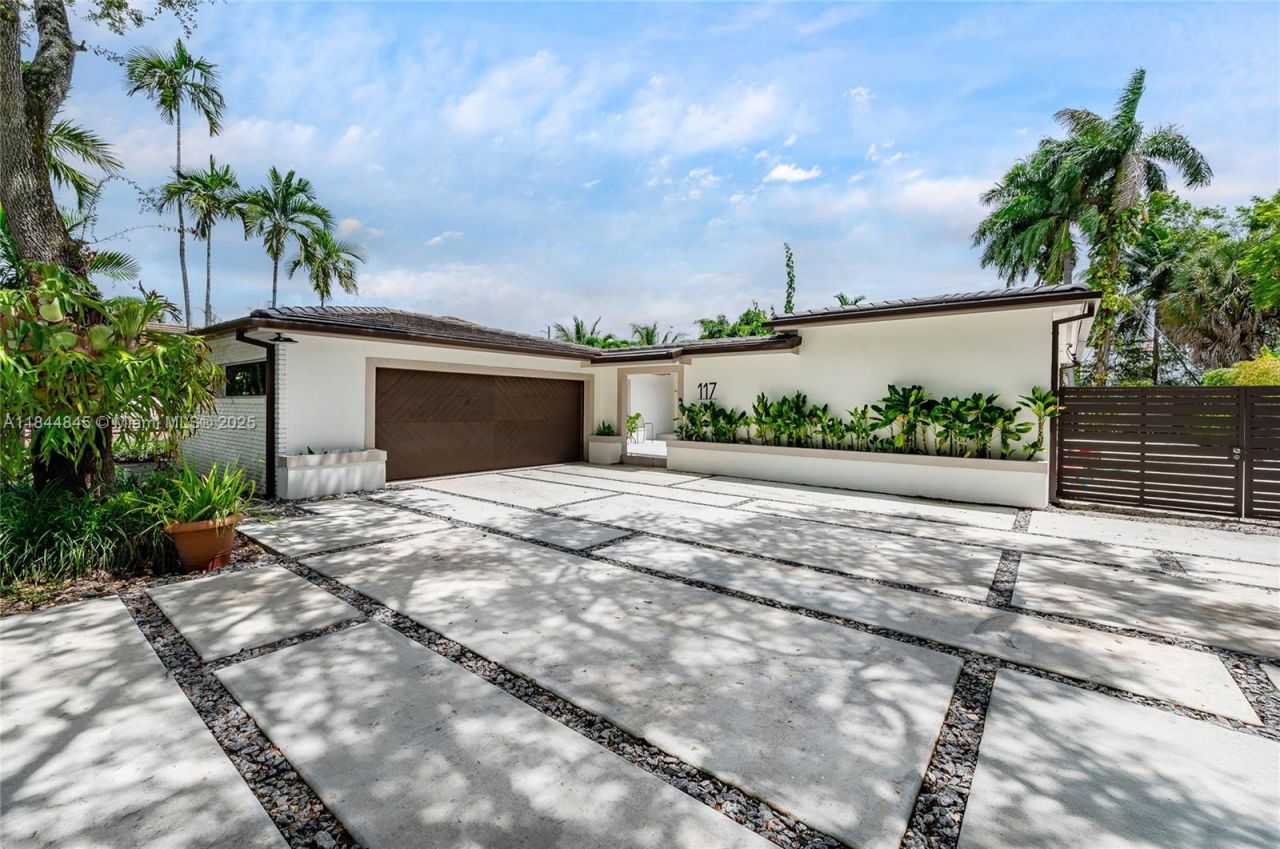 117 S Royal Poinciana Blvd, Miami Springs, FL 33166 Photo