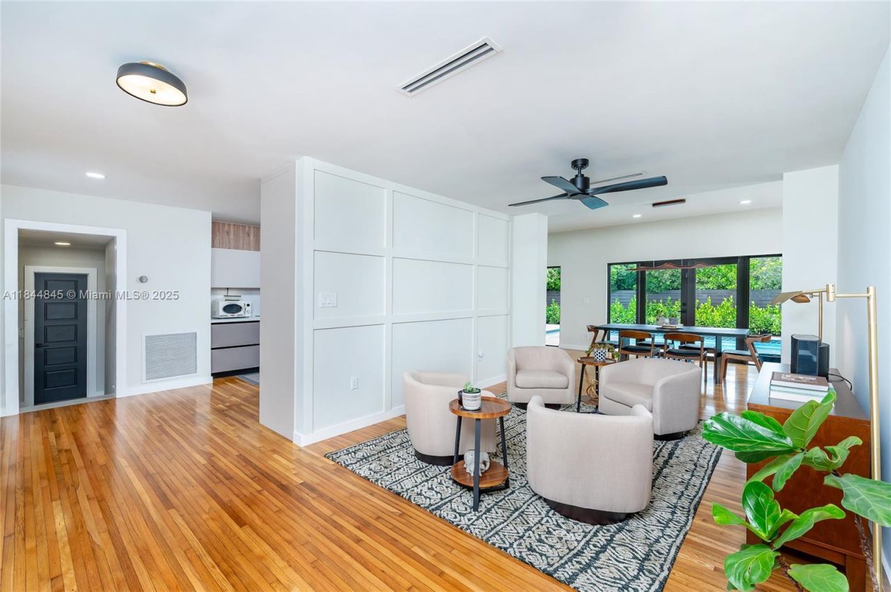 117 S Royal Poinciana Blvd, Miami Springs, FL 33166 Photo