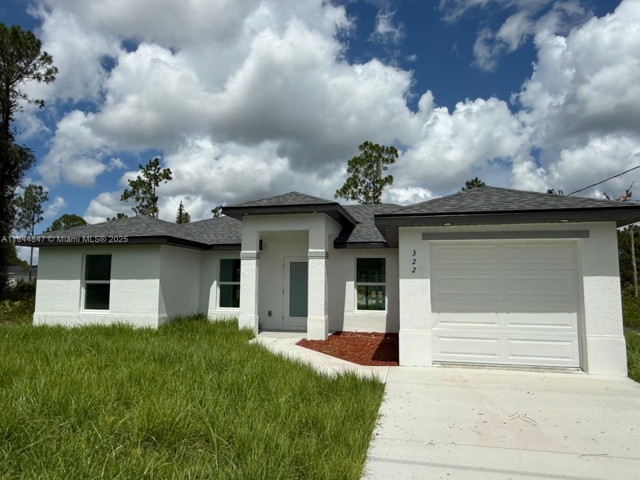 322 Mcarthur, Lehigh Acres, FL 33974 Photo