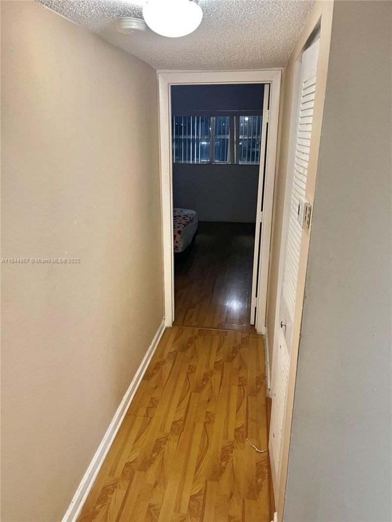 9359 Fontainebleau Blvd, Unit F301, Miami, FL 33172 Photo