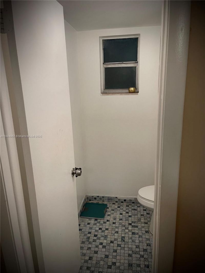 9359 Fontainebleau Blvd, Unit F301, Miami, FL 33172 Photo