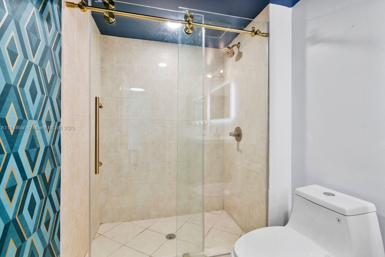 31 SE 5th St, Unit 2911, Miami, FL 33131 Photo