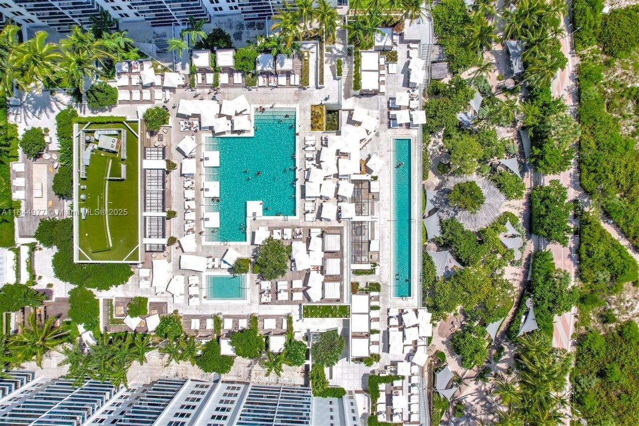 2301 Collins Ave, Unit 1201, Miami Beach, FL 33139 Photo