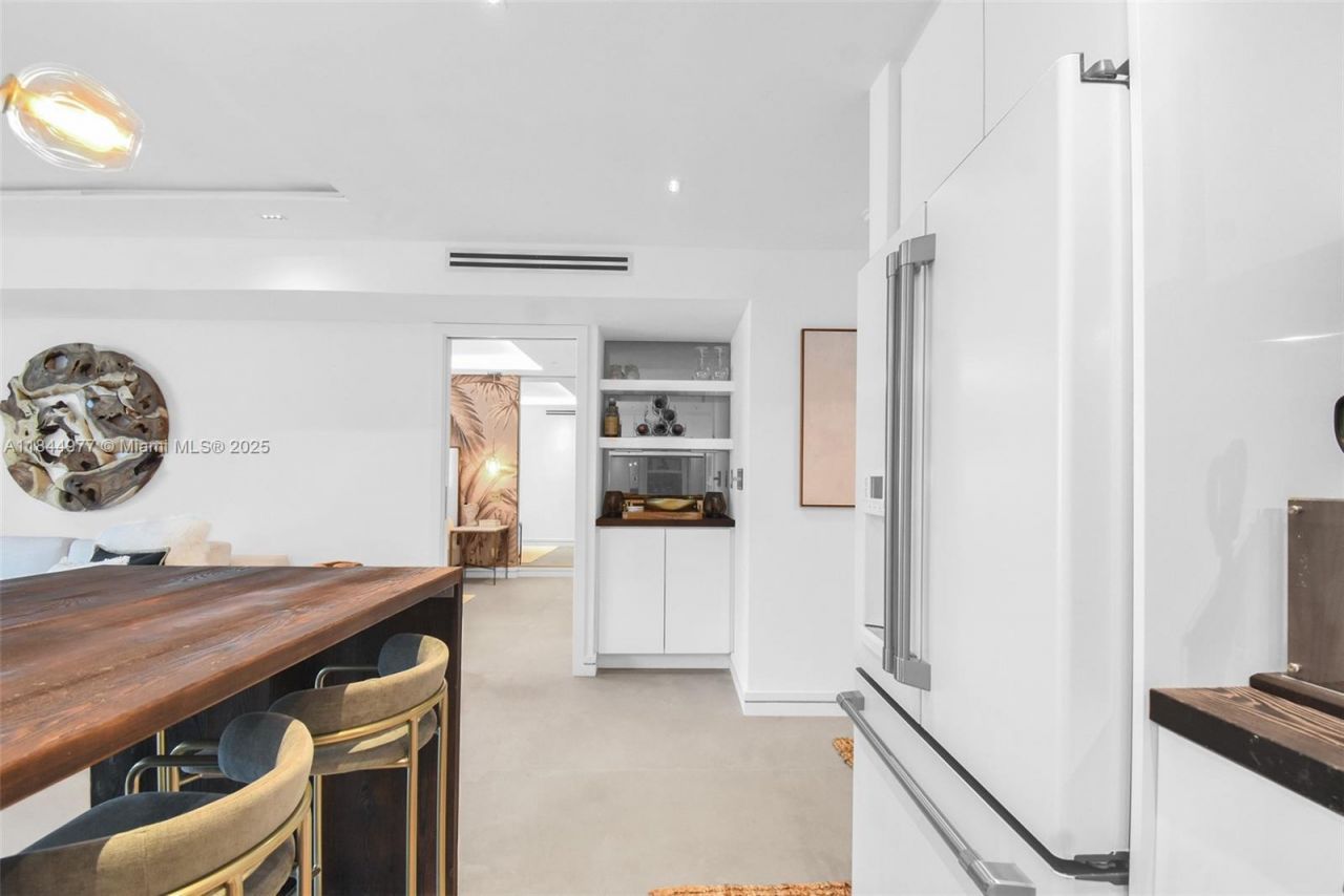 2301 Collins Ave, Unit 1201, Miami Beach, FL 33139 Photo