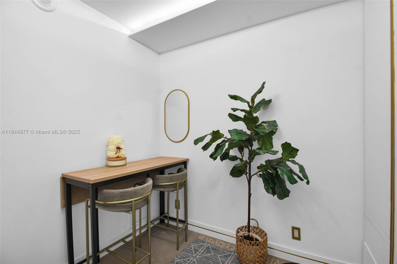 2301 Collins Ave, Unit 1201, Miami Beach, FL 33139 Photo