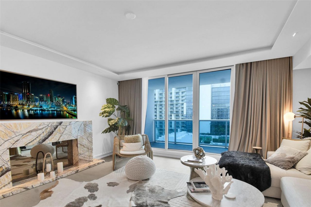 2301 Collins Ave, Unit 1201, Miami Beach, FL 33139 Photo