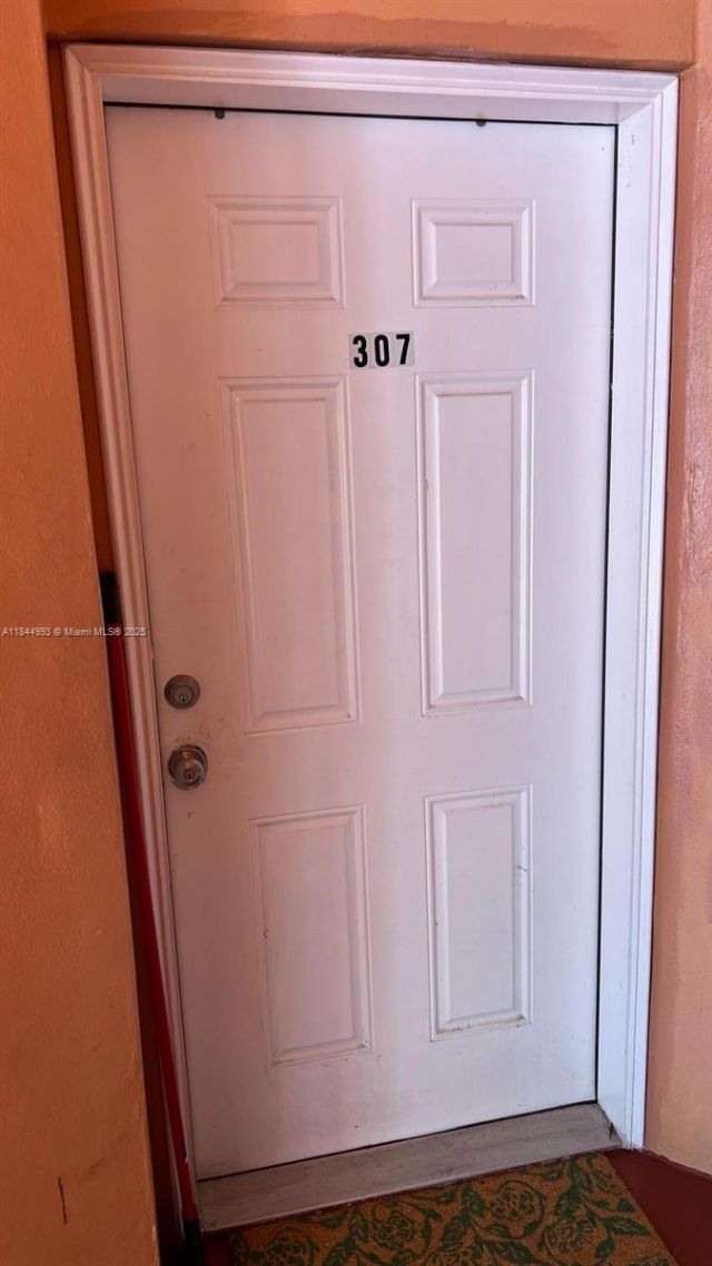19080 NE 3rd Ct, Unit 307, Miami, FL 33179 Photo
