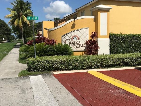 170 SE 6th Rd, Homestead, FL 33030