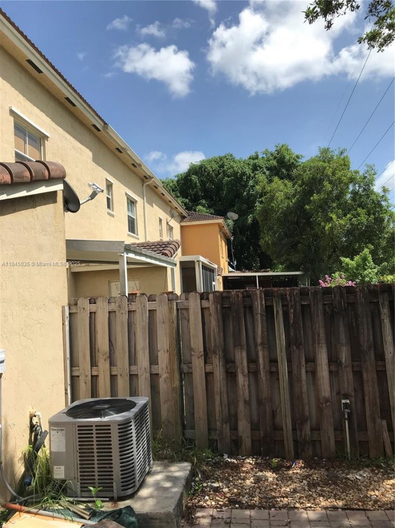 170 SE 6th Rd, Homestead, FL 33030 Photo