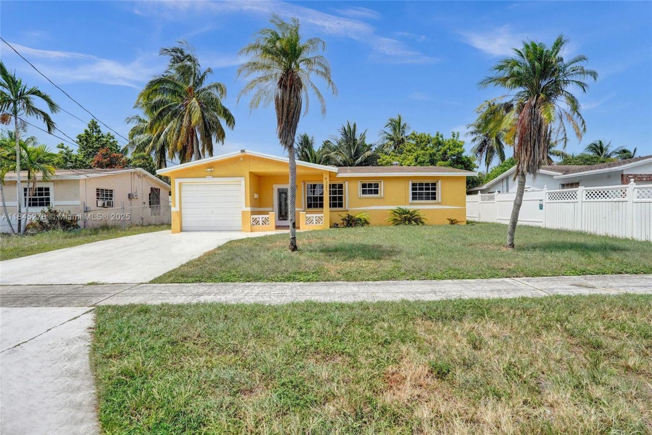 4331 NW 27th St, Lauderhill, FL 33313 Photo