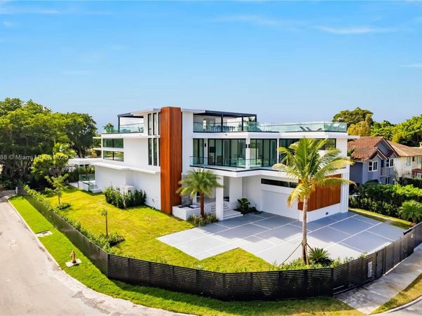 1248 NE 89th St, Miami, FL 33138