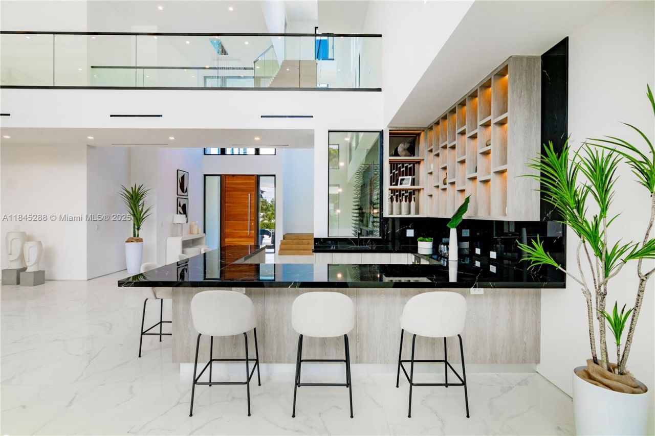 1248 NE 89th St, Miami, FL 33138 Photo