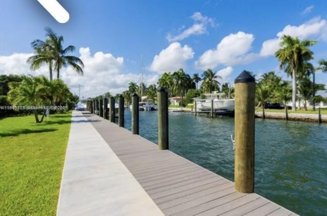 1248 NE 89th St, Miami, FL 33138 Photo