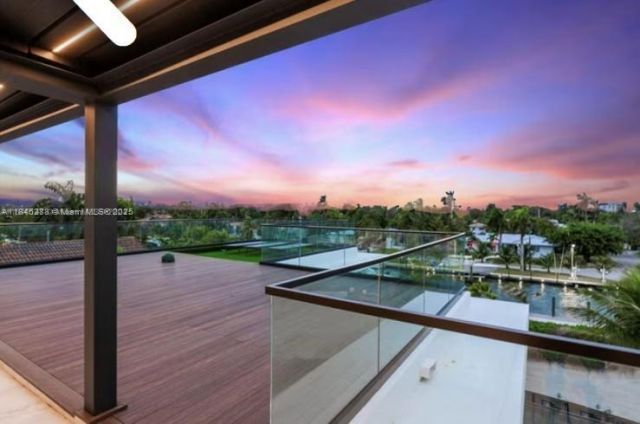 1248 NE 89th St, Miami, FL 33138 Photo