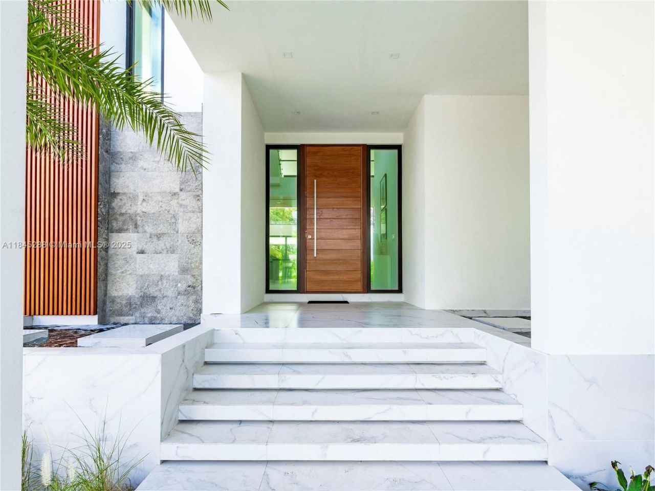 1248 NE 89th St, Miami, FL 33138 Photo