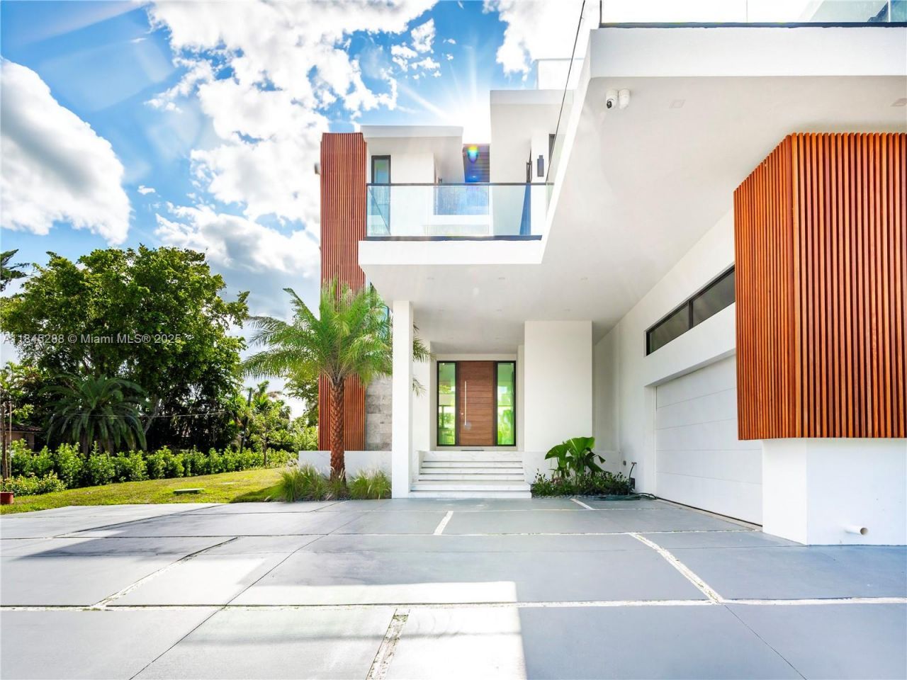 1248 NE 89th St, Miami, FL 33138 Photo