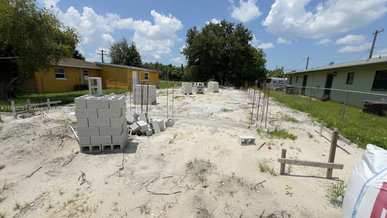 2180 Towles St., Fort Myers, FL 33916 Photo