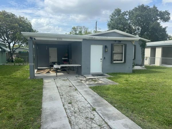 2231 NW 9th Ct, Fort Lauderdale, FL 33311