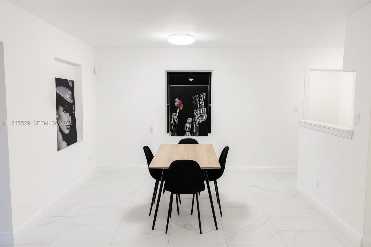 2231 NW 9th Ct, Fort Lauderdale, FL 33311 Photo