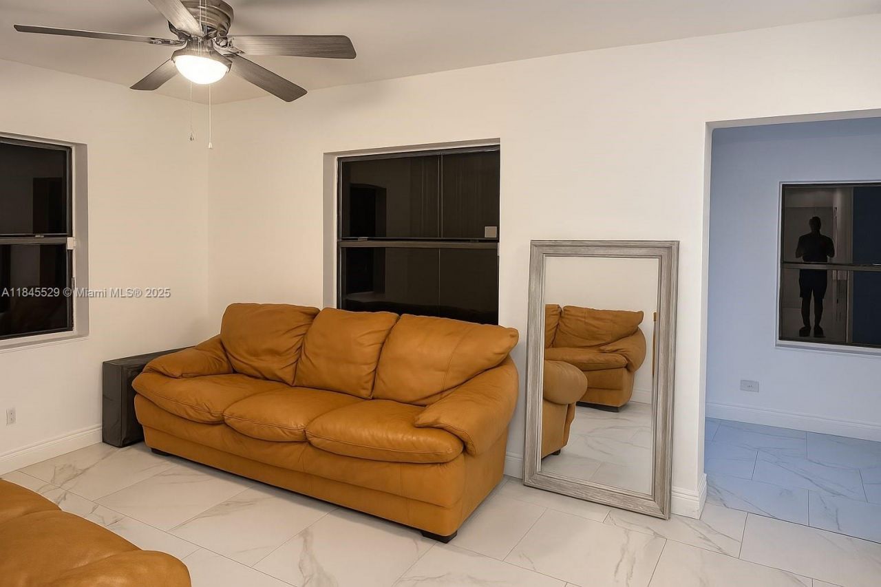 2231 NW 9th Ct, Fort Lauderdale, FL 33311 Photo