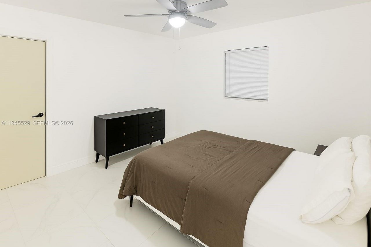 2231 NW 9th Ct, Fort Lauderdale, FL 33311 Photo