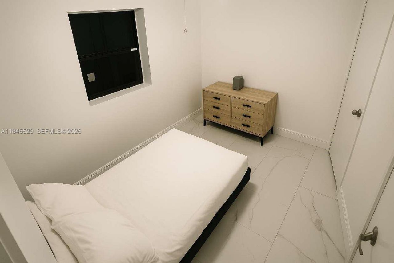 2231 NW 9th Ct, Fort Lauderdale, FL 33311 Photo