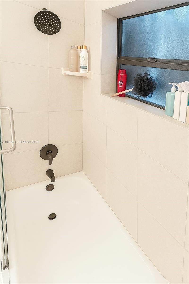 2231 NW 9th Ct, Fort Lauderdale, FL 33311 Photo