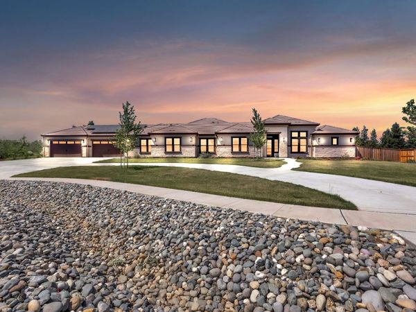 3180 Saffron Ln, Roseville, CA 95747