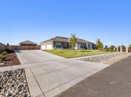 3100 Saffron Ln, Roseville, CA 95747 Photo