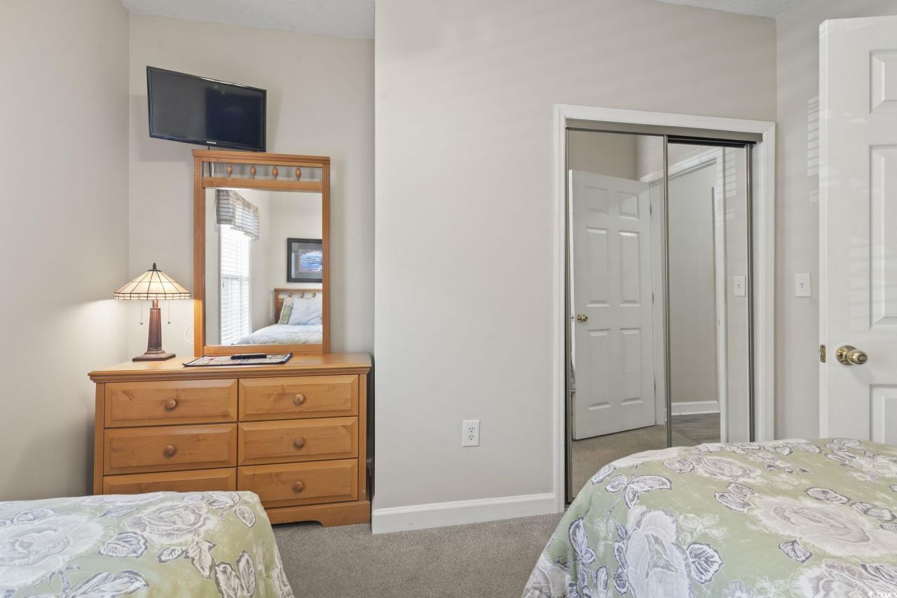 5825 Catalina Dr. Photo 20