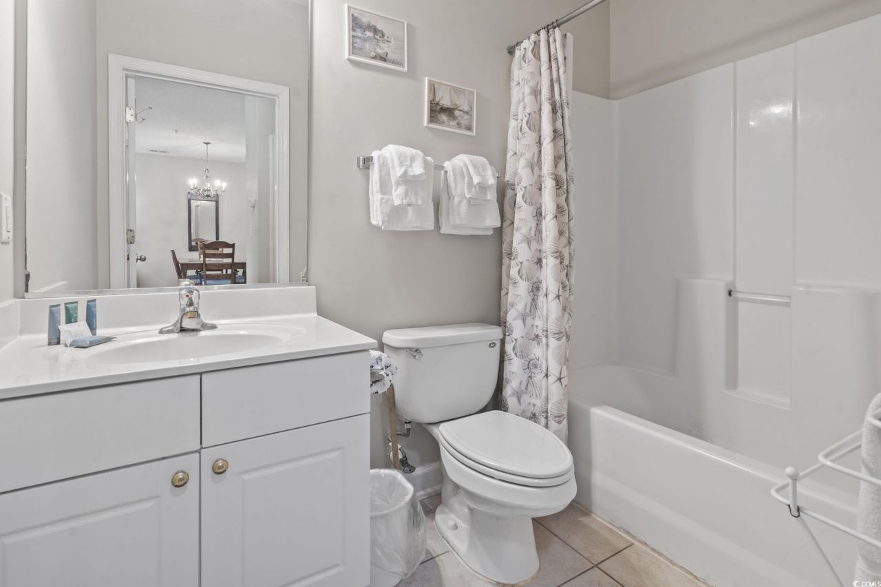 5825 Catalina Dr. Photo 21