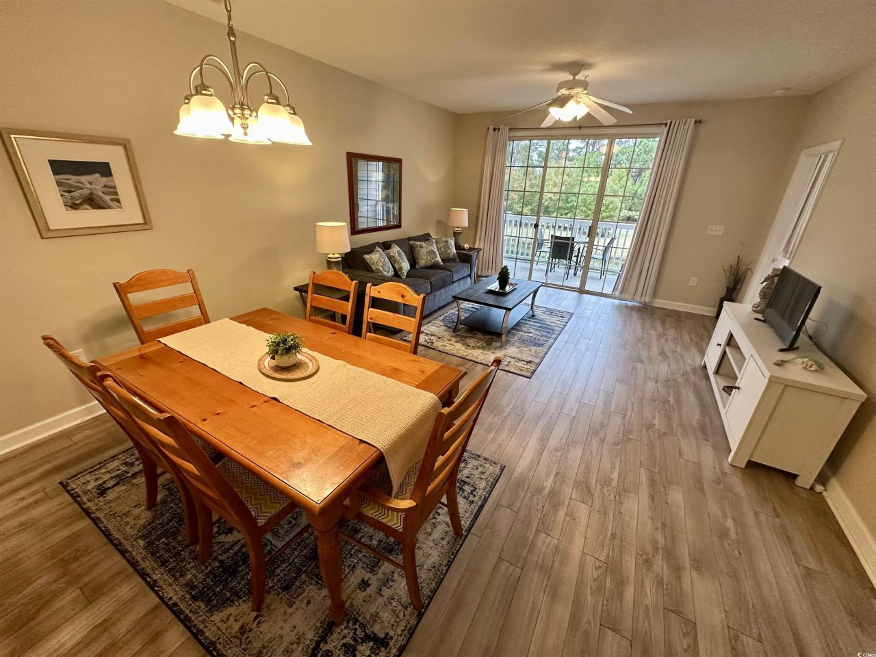 5825 Catalina Dr. Photo 7